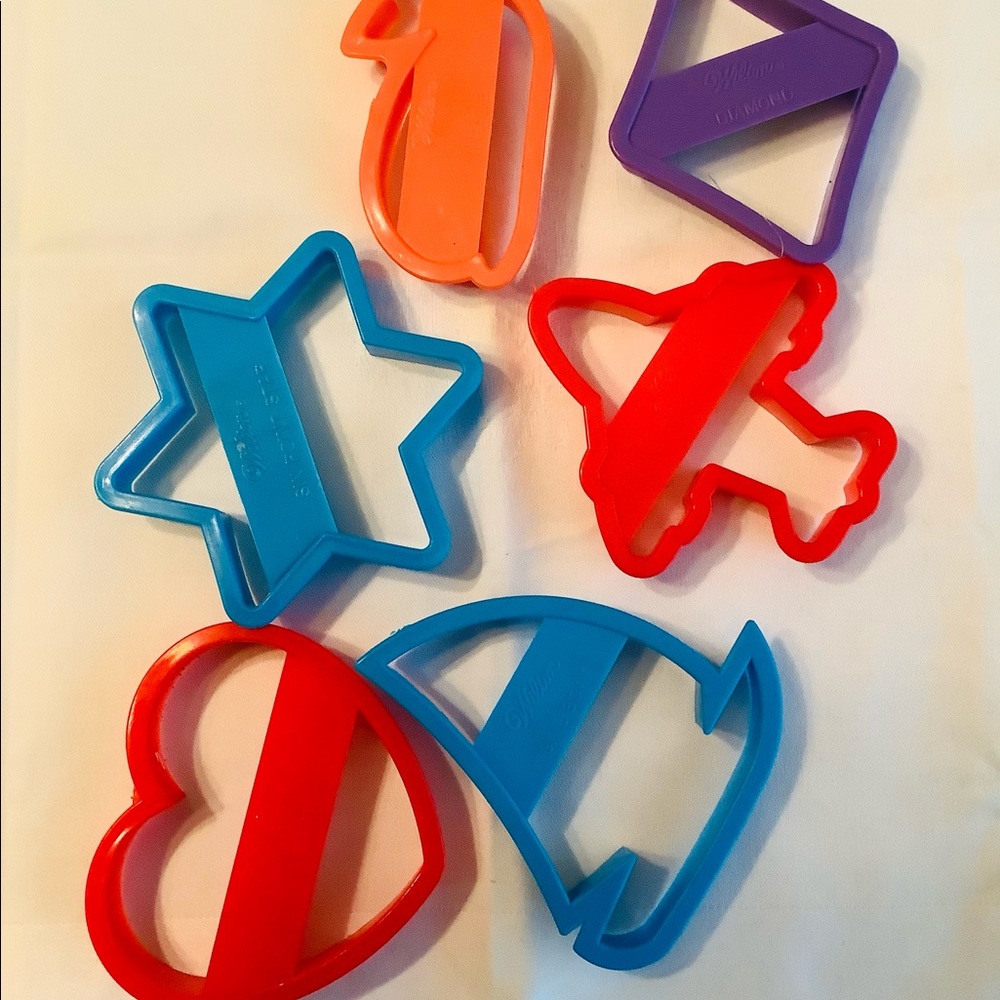 Cookie cutters